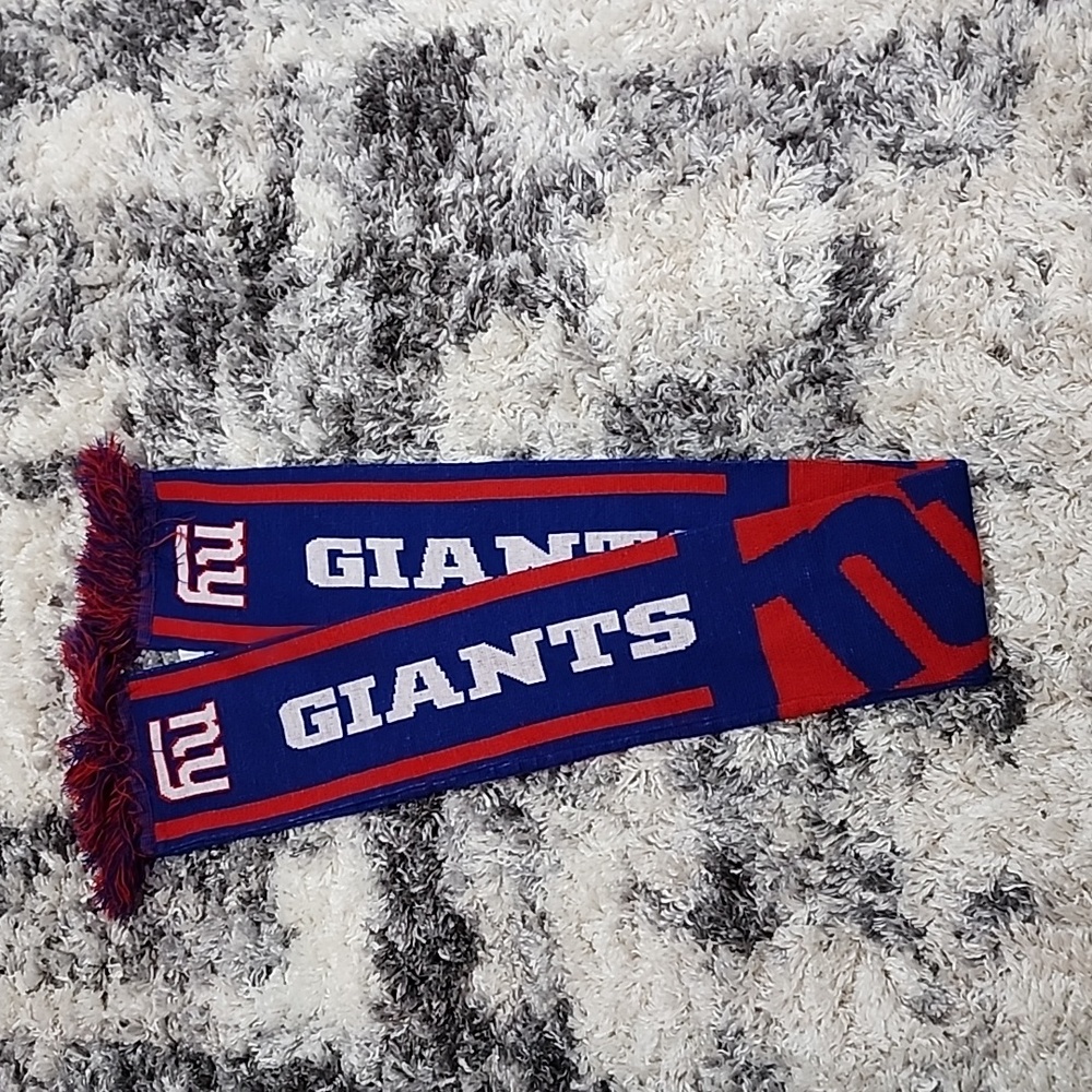 GIANTS  NY SCARF BLUE &RED
